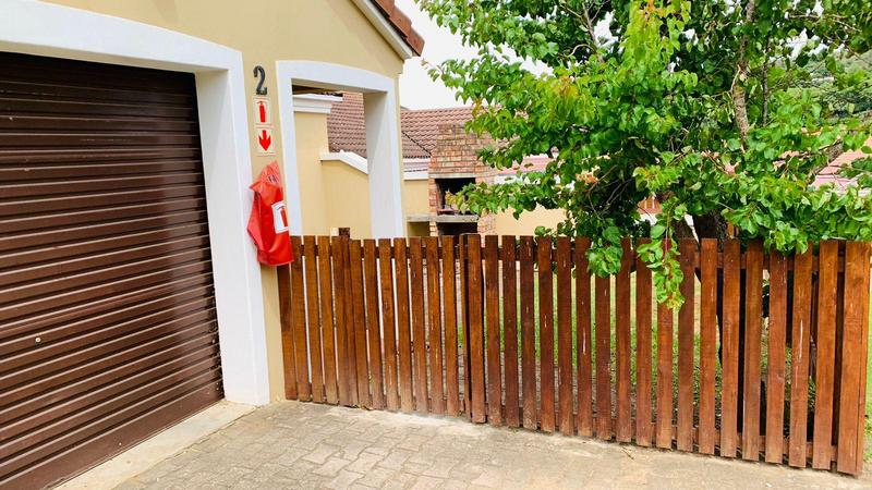 To Let 2 Bedroom Property for Rent in Oatlands North Eastern Cape